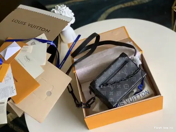 First bag ru LOUIS SOFT MINI VUITTON TRUNK 0523